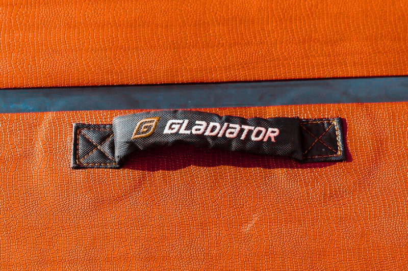 NAFUKOVACI PADDLEBOARD GLADIATOR PRO 11,4 PADDLEBOARDY.CZ úchyt
